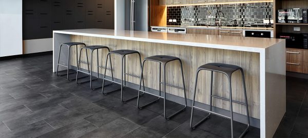 BOBO STOOL - Imagen 3